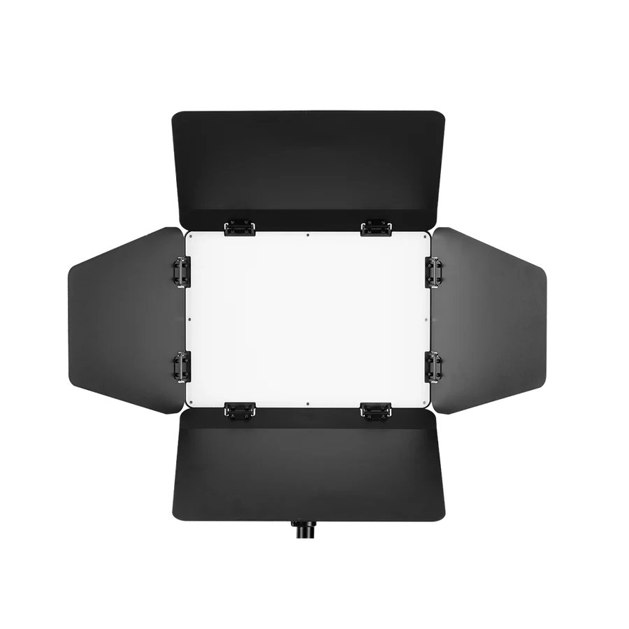 amaran Pano 120c Barndoors