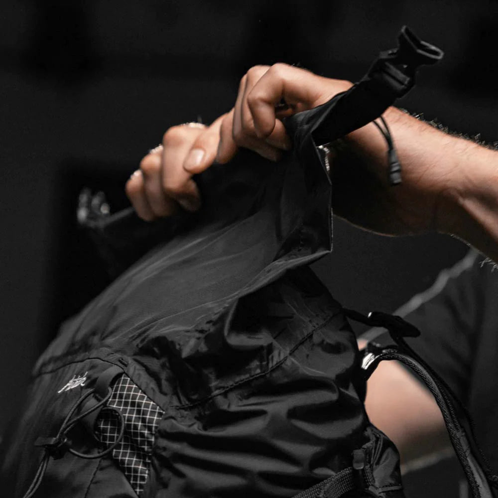 Matador Freerain28 Waterproof Packable Backpack MATFR283001BK