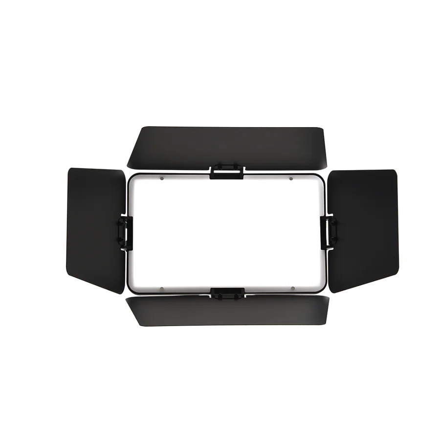 amaran Pano 60c Barndoors