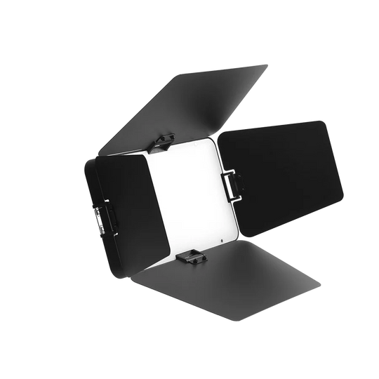 amaran Pano 60c Barndoors