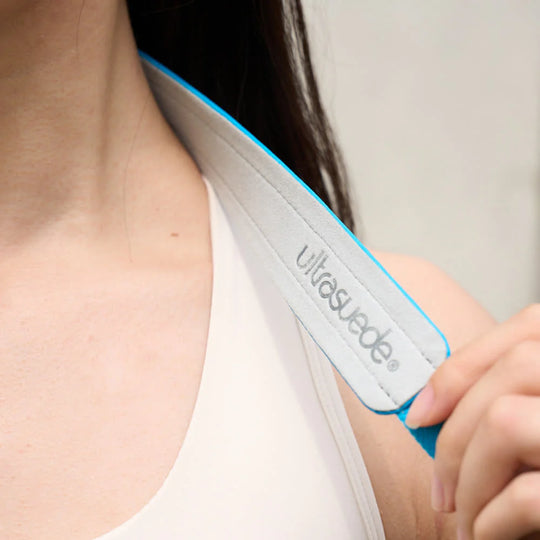 Person using VSGO Black Snipe CASUAL Camera Strap on their arm