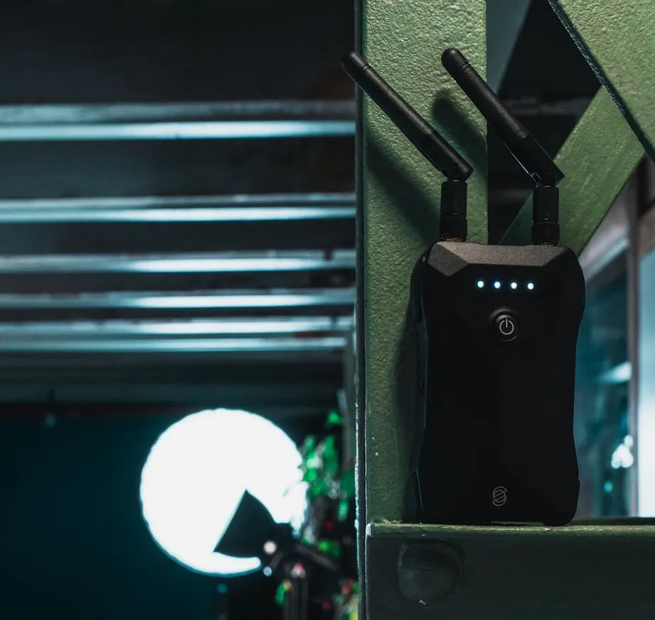 (Pre-Order) Aputure Sidus Link Bridge - Red Dot Photo