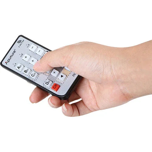 Aputure Amaran LED Video Light Panel HR672W Daylight Color with Remote