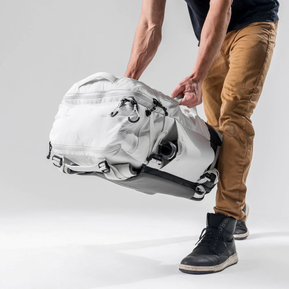 Matador GlobeRider45 Travel Backpack MATGR45001BK - Red Dot Photo