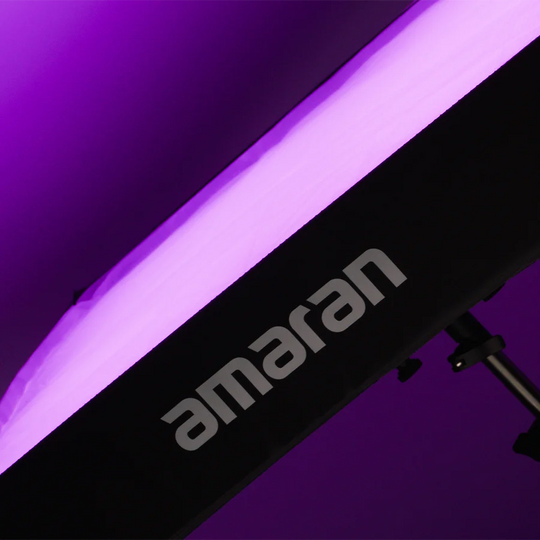 amaran F22c RGBWW LED 垫柔性灯带网格（V 型安装，60 厘米 x 60 厘米）aputure f22c
