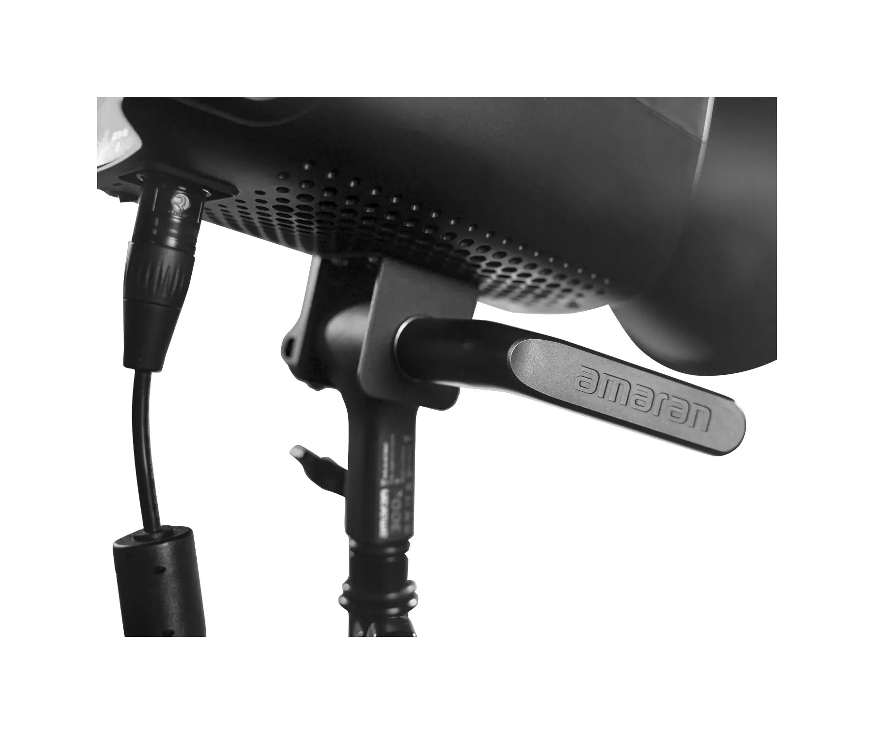 amaran 300c RGB LED 单灯（灰色、深灰色和白色）