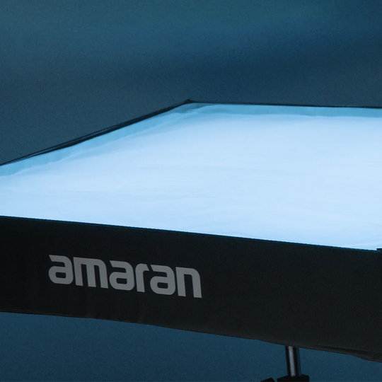 amaran F21x 双色 LED 垫柔性灯带网格（V 型安装，60 厘米 x 30 厘米）