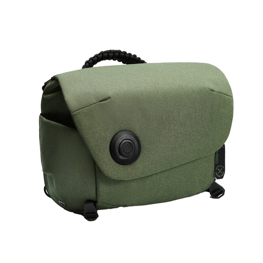 Green VSGO Black Snipe CASUAL Series Roaming 6L bag with a 'VSGO' branding on a white background