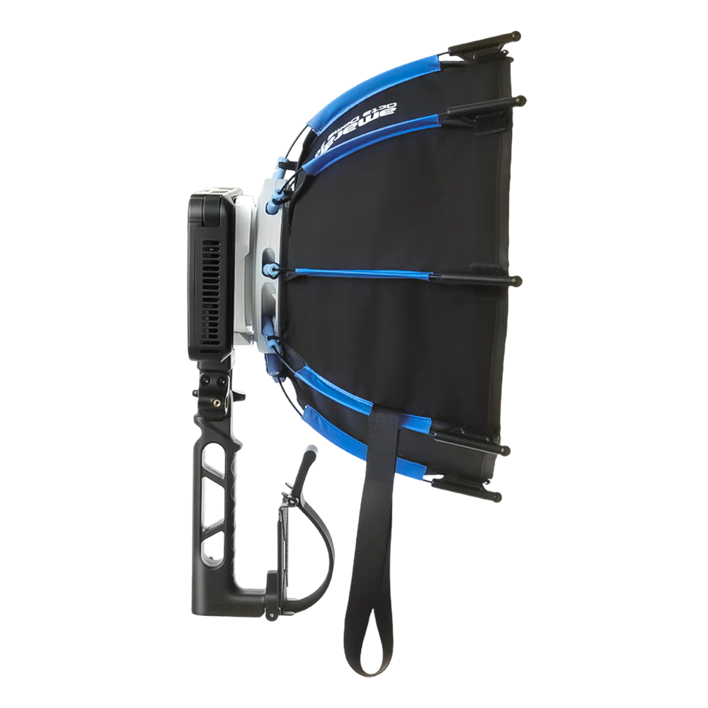 Amaran Ray 60c light on a white background with 'amaran' branding.