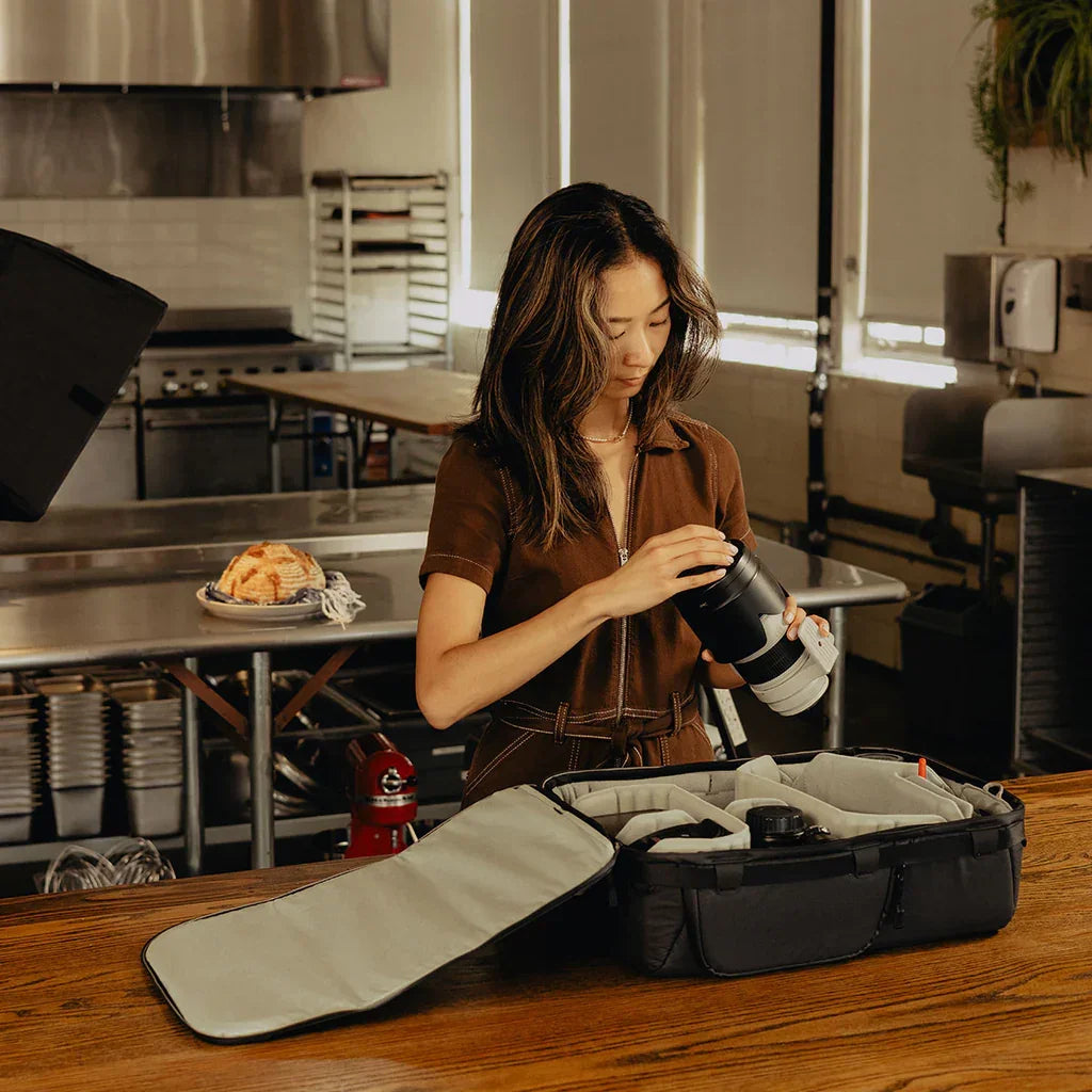 Peak Design Travel Camera Cube (Medium) - Red Dot Photo