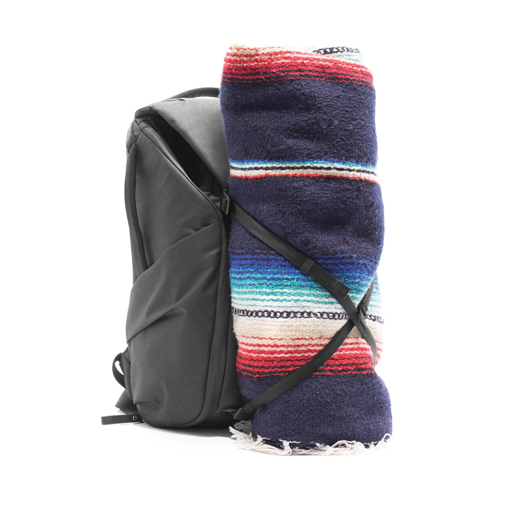 (Same Day Delivery)Peak Design Everyday Backpack 20L V2 (Black, Charcoal, Ash, Midnight, Coyote)
