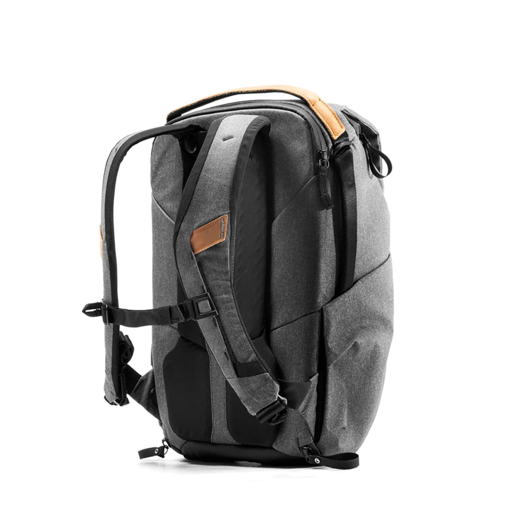 (Same Day Delivery)Peak Design Everyday Backpack 20L V2 (Black, Charcoal, Ash, Midnight)