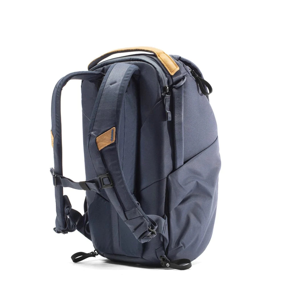 Peak Design Everyday Backpack 30L V2 (Black, Charcoal, Midnight)