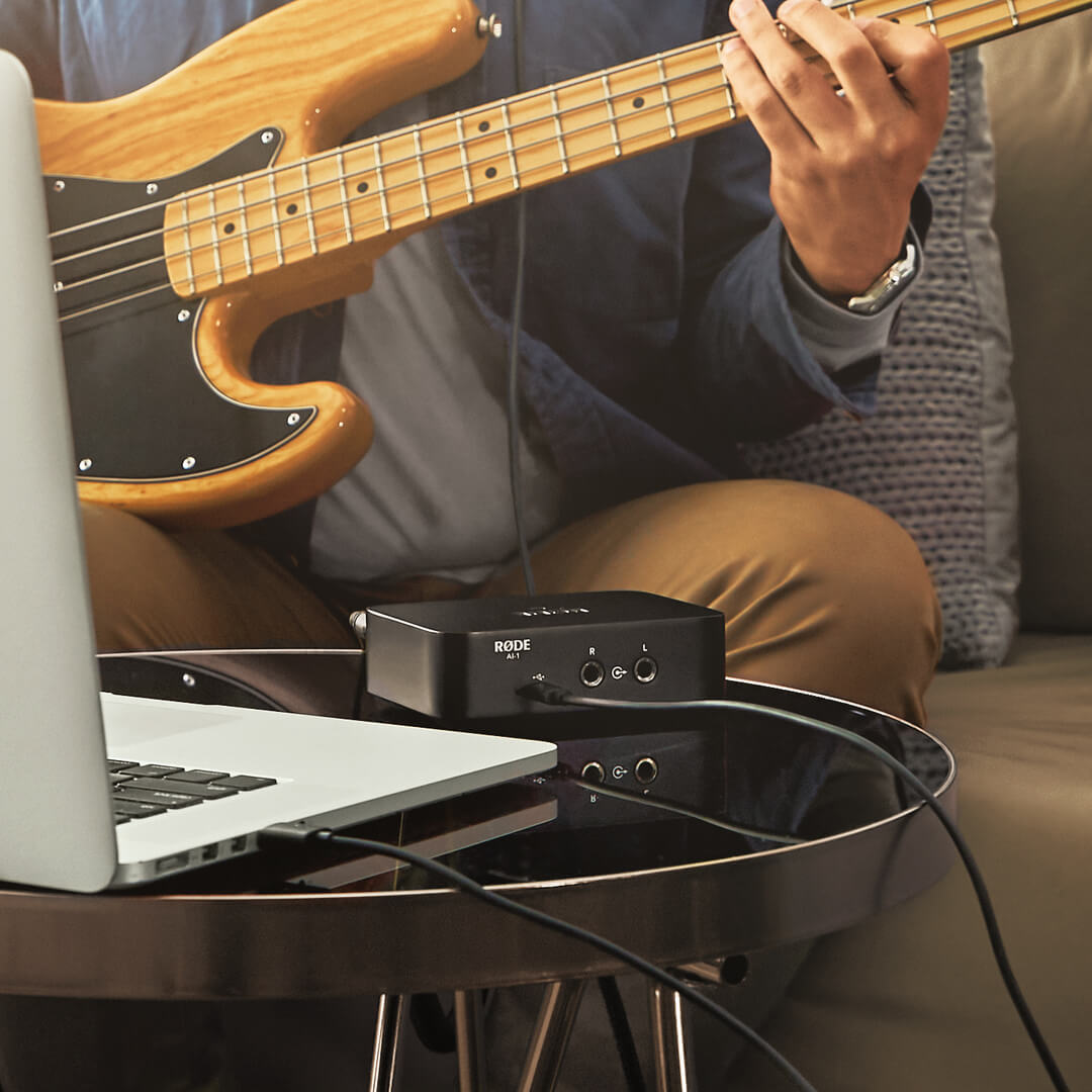 Rode AI-1 USB Audio Interface (Studio Quality AI1 Audio Mixer)