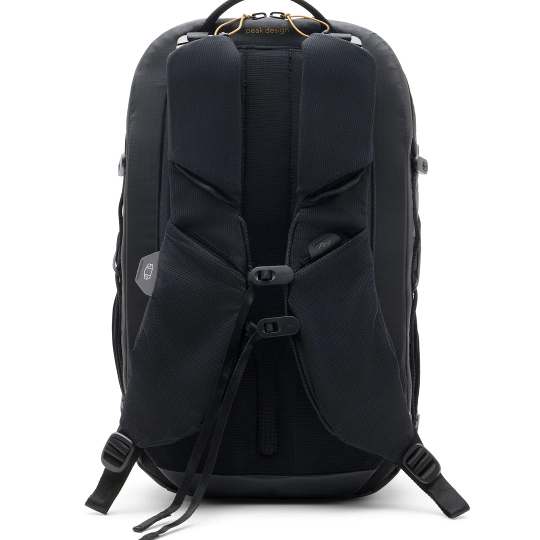 Peak Design Outdoor Backpack 18L