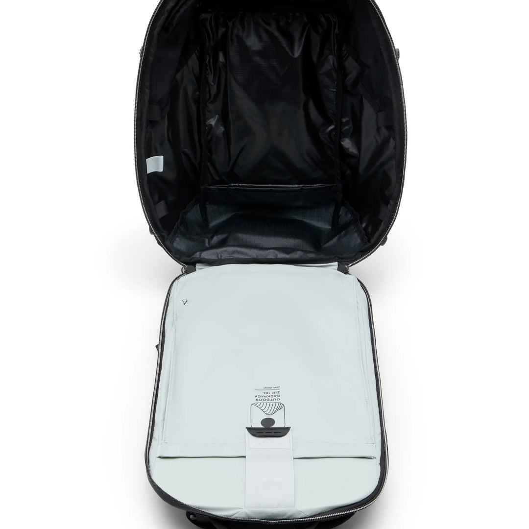 Peak Design Outdoor Backpack 18L