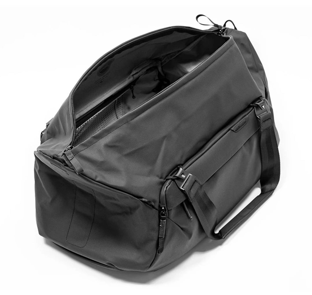 Peak Design Water Resistant Light Weight Travel Bag Travel Duffel 35L (Black,Sage)
