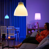 Govee 智能灯泡，可调光 RGBWW Wi-Fi LED 灯泡与 Alexa 和 Google Assistant H6003 配合使用